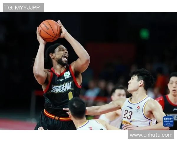 深圳篮球队灵活性变革引发热议如何提升球队竞争力与战术创新