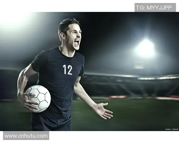 著名足球明星震撼转会引发全球球迷热议与媒体关注