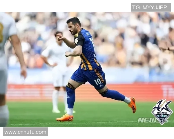 西安网球队凭借50分强势领跑锦标赛积分榜展现出色竞技状态